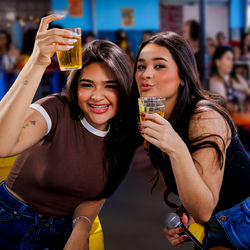 Jennifer e Stephany