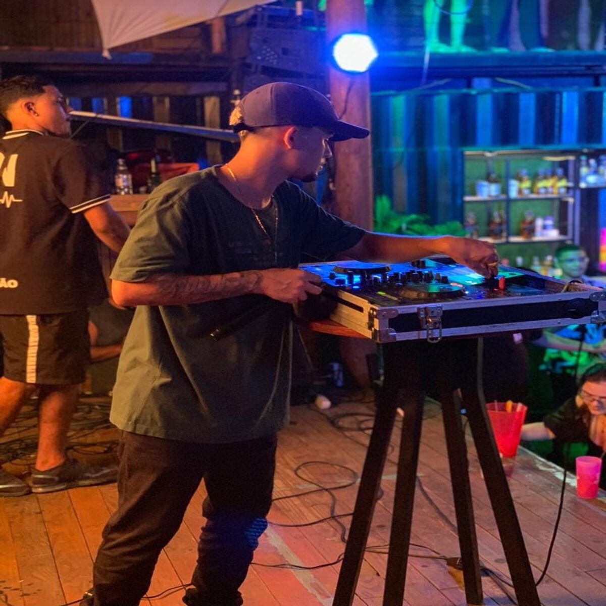 Artist picture of DJ RN DU SD