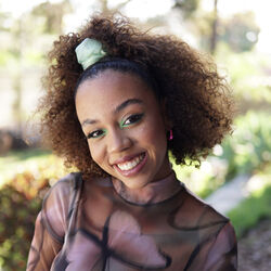 Picture of Bea Rodrigues