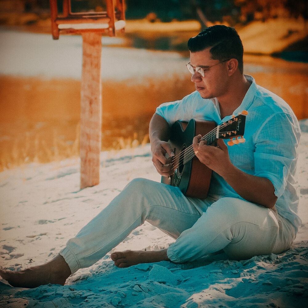 Picture of Rafael Alves Fingerstyle