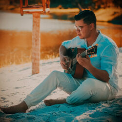 Picture of Rafael Alves Fingerstyle