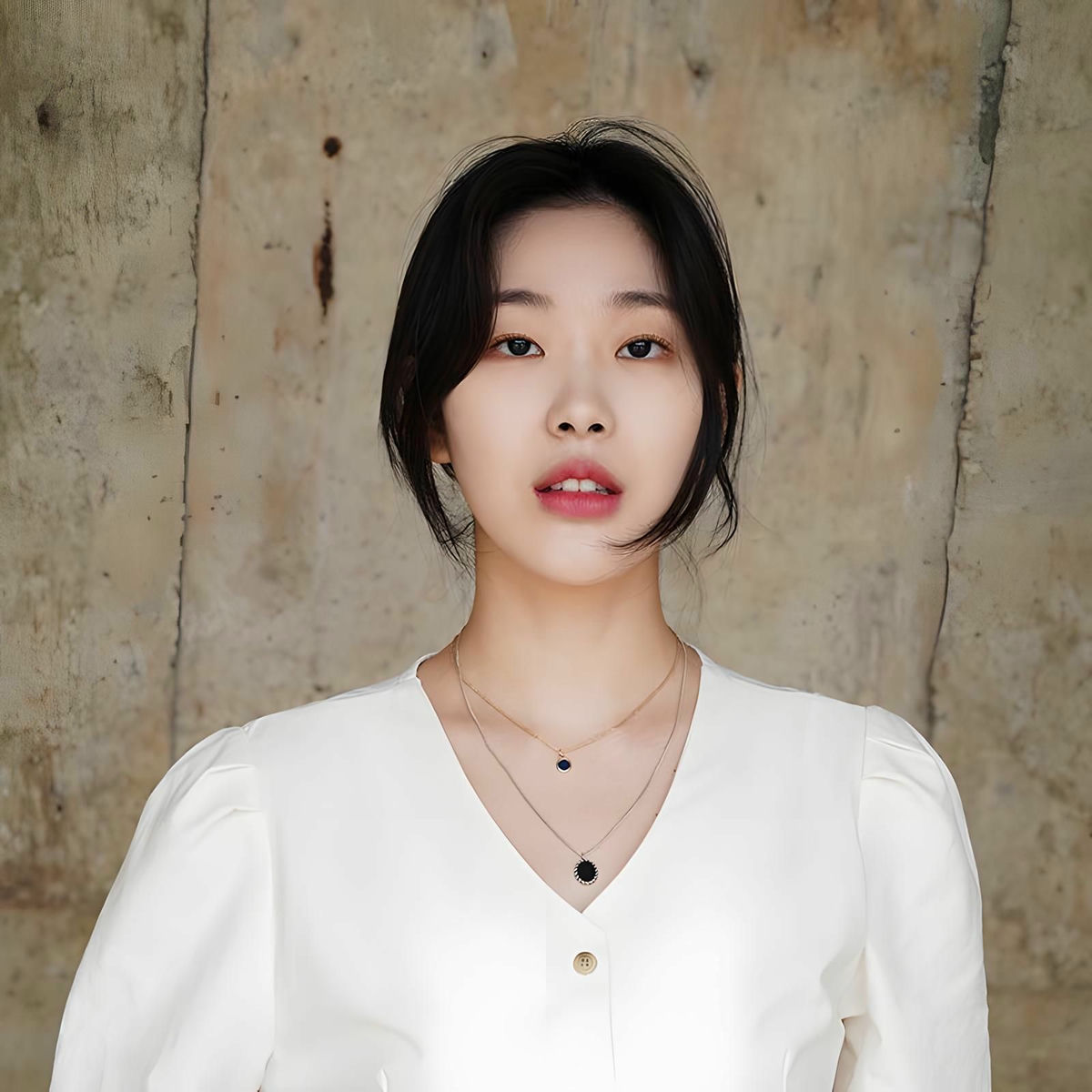 Artist picture of LIM YEON