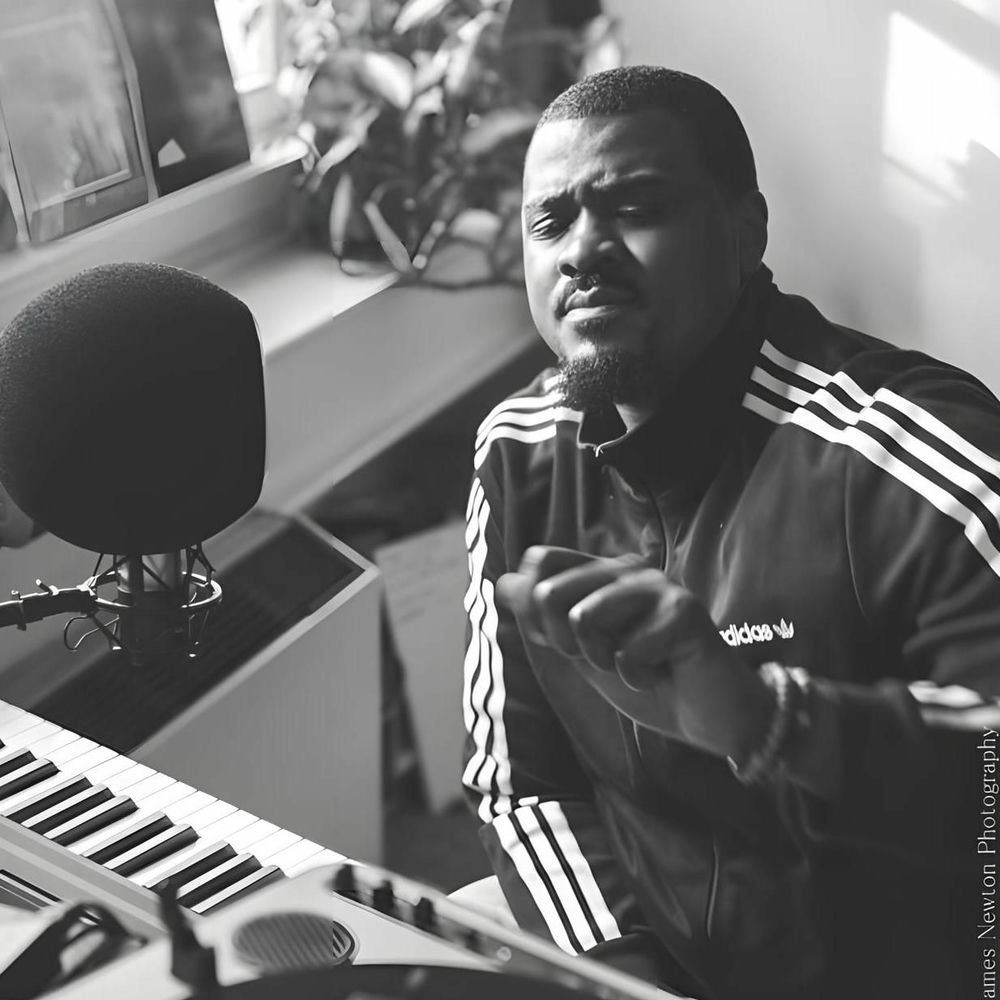 Photo de l'artiste Tall Black Guy