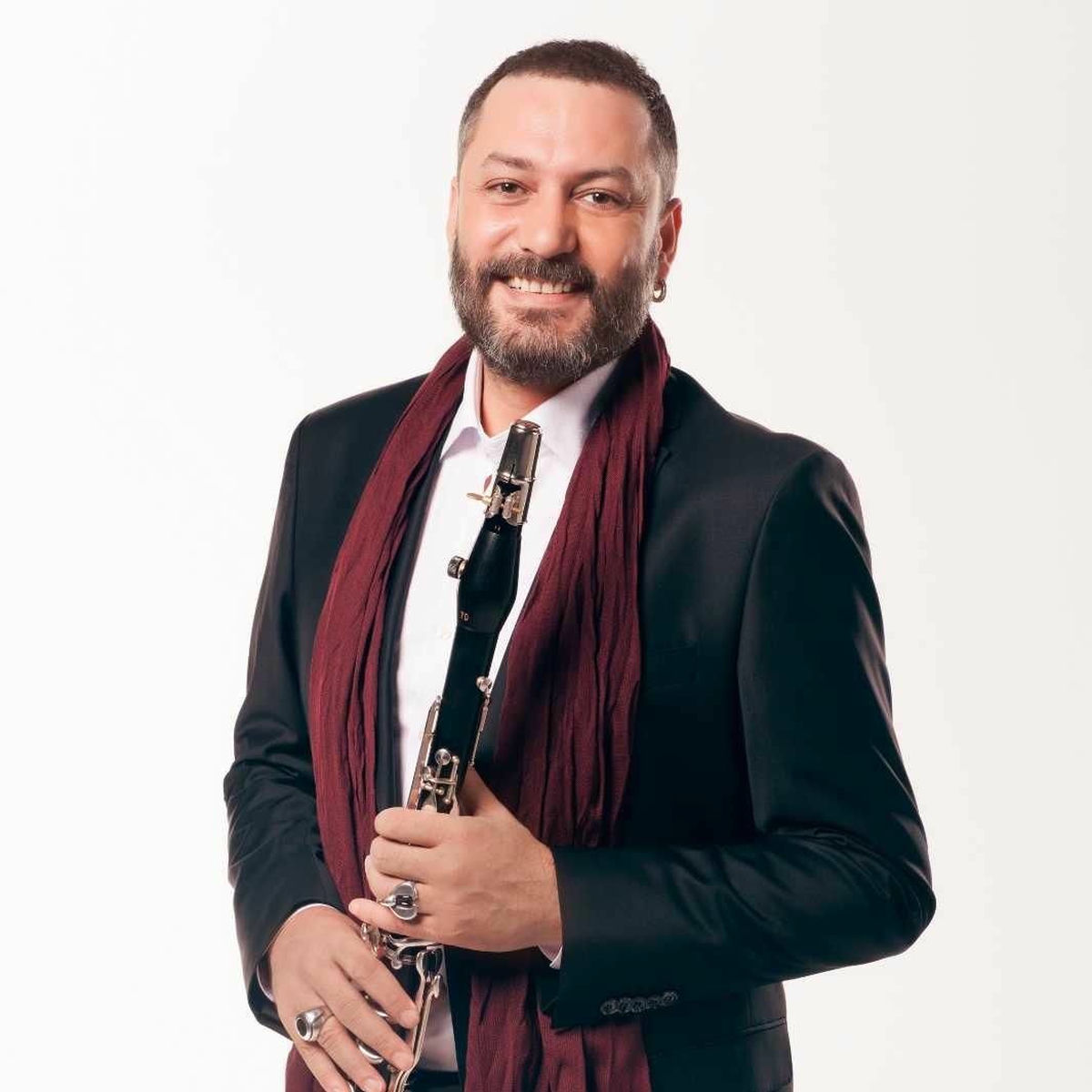 Hüsnü Şenlendirici