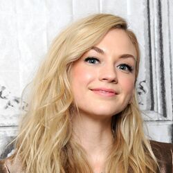 Picture of Emily Kinney
