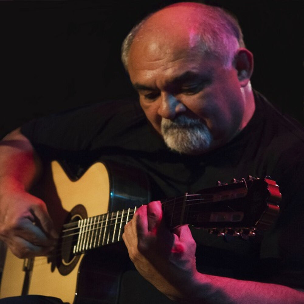Picture of Lucho Gonzalez