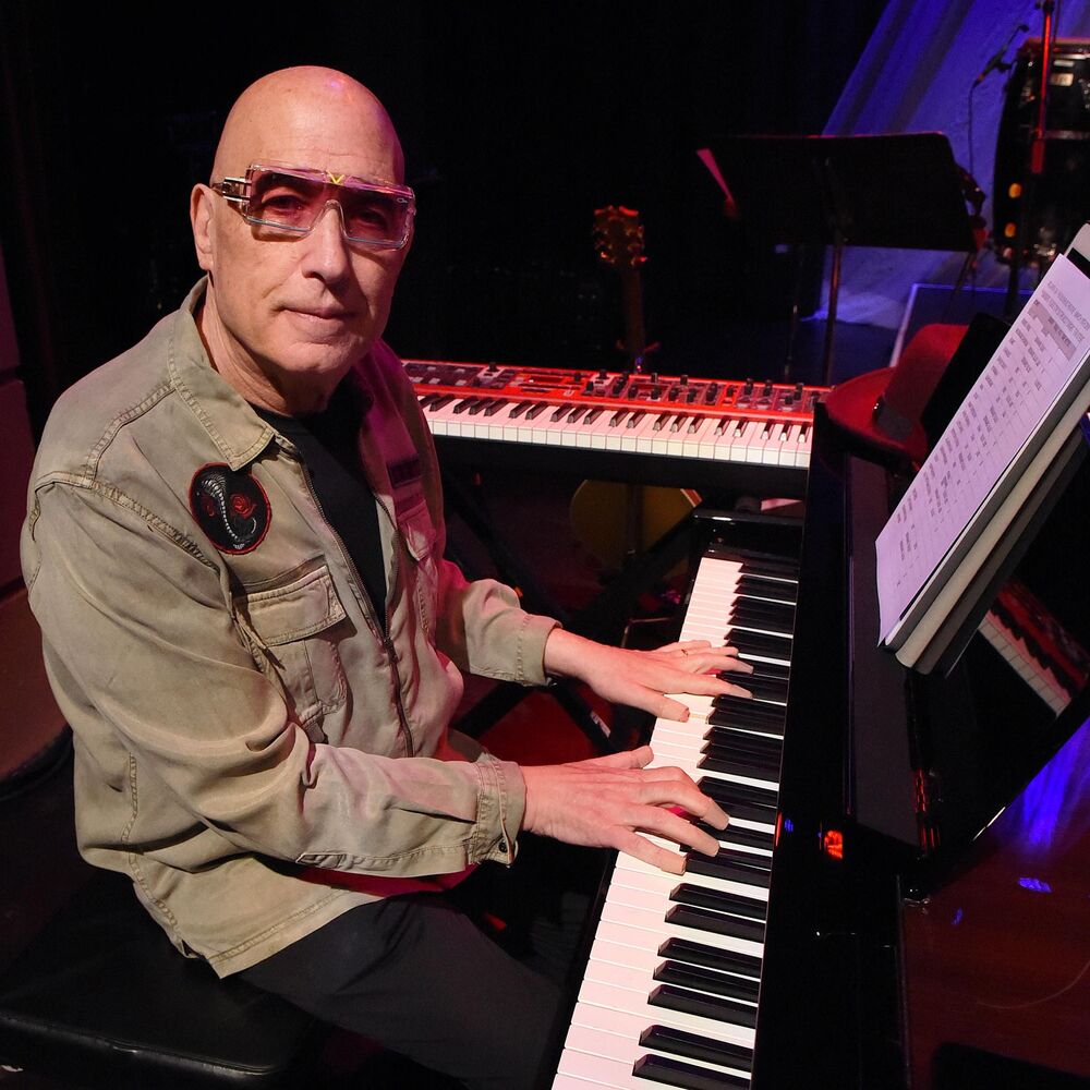 Picture of Mike Garson