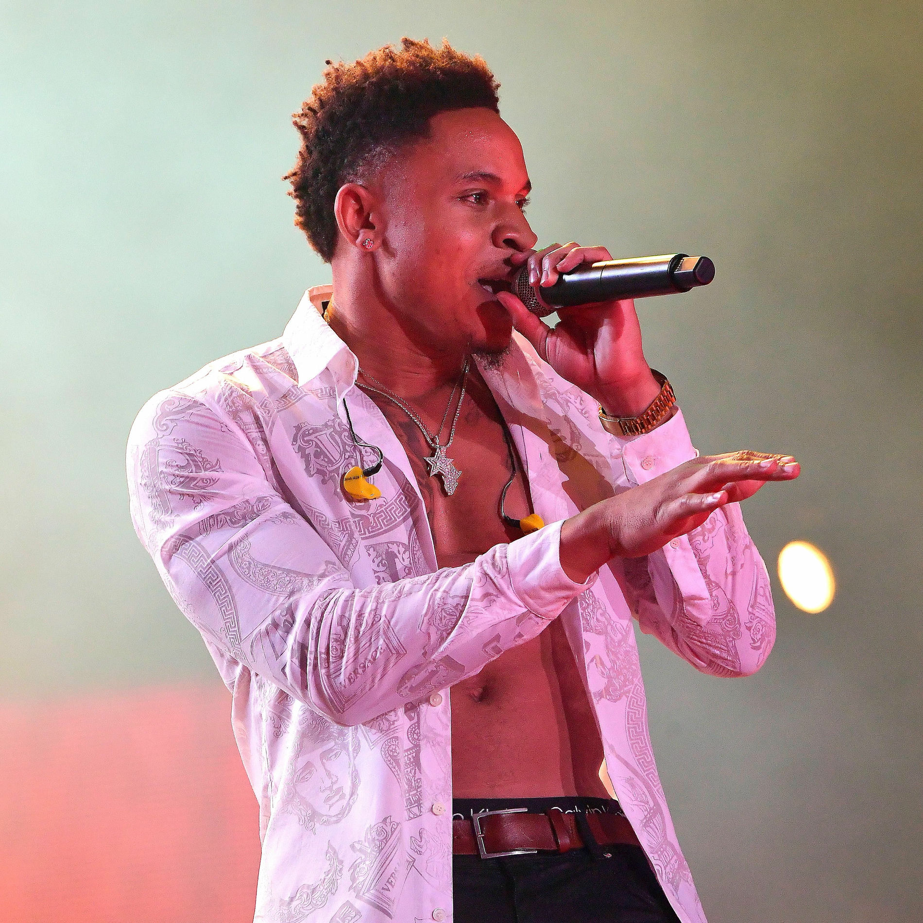 Artist picture of Rotimi