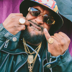 Picture of Donae'o