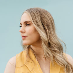 Picture of Leah Nobel
