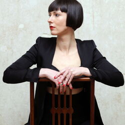 Picture of Eva Be