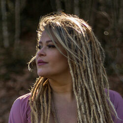 Picture of Tati Portella