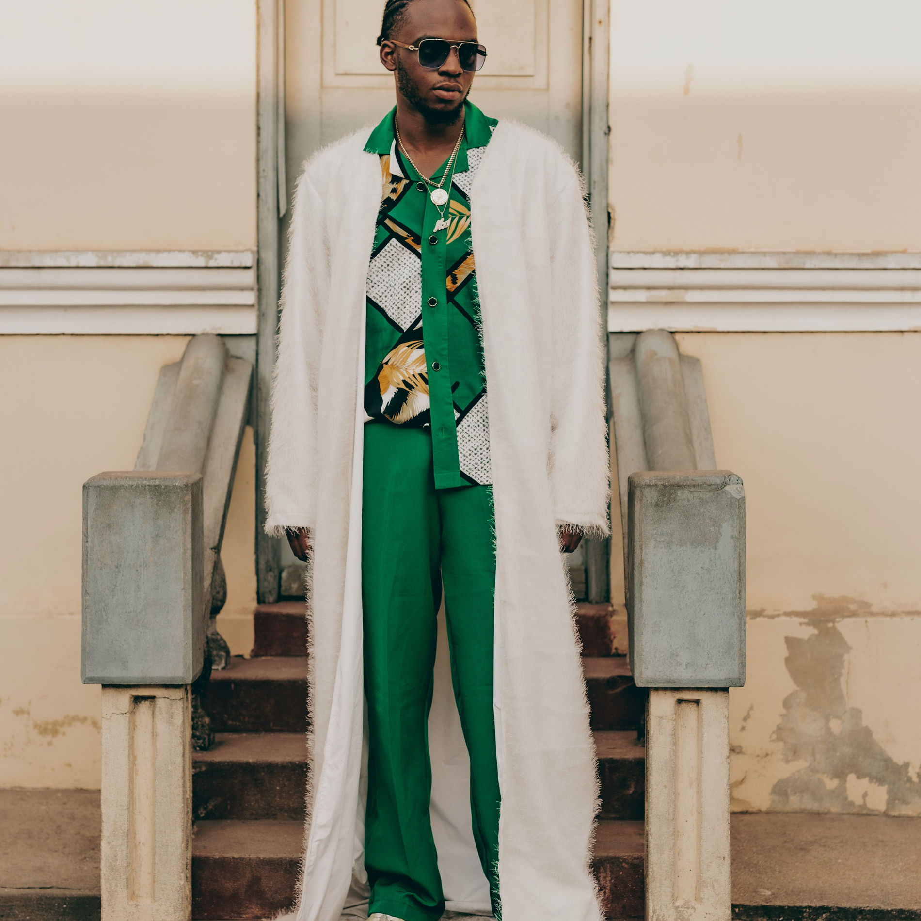 Artist picture of Not3s