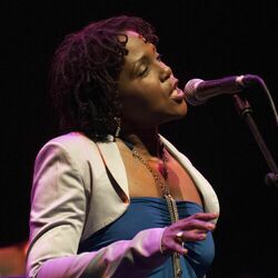 Picture of Carleen Anderson