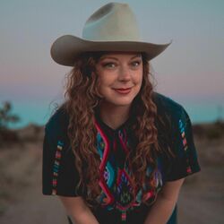 Picture of Kaitlin Butts