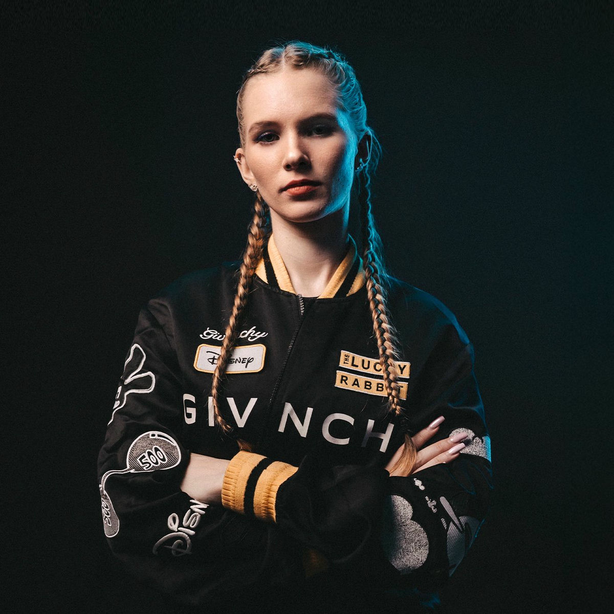 Artist picture of LUNAX