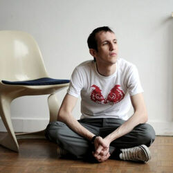 Picture of Cosmo Vitelli