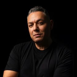 Picture of Alex Peace