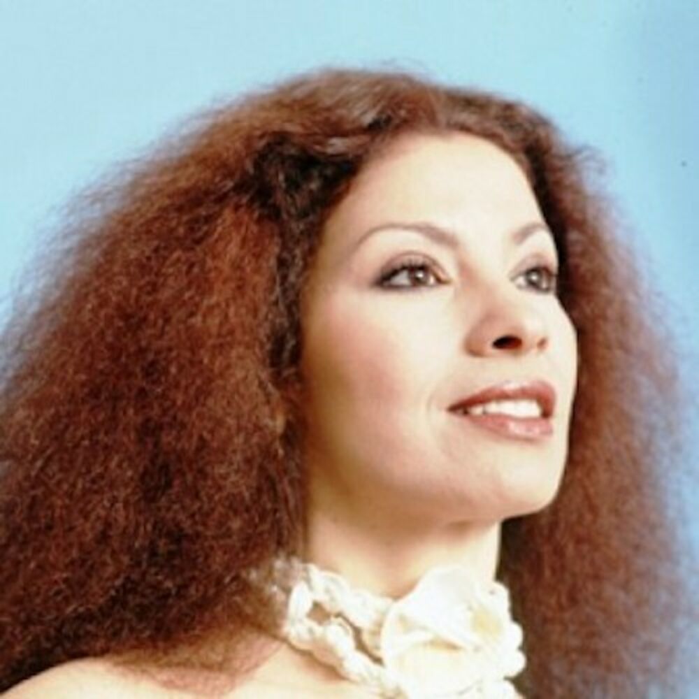 Picture of Clara Nunes
