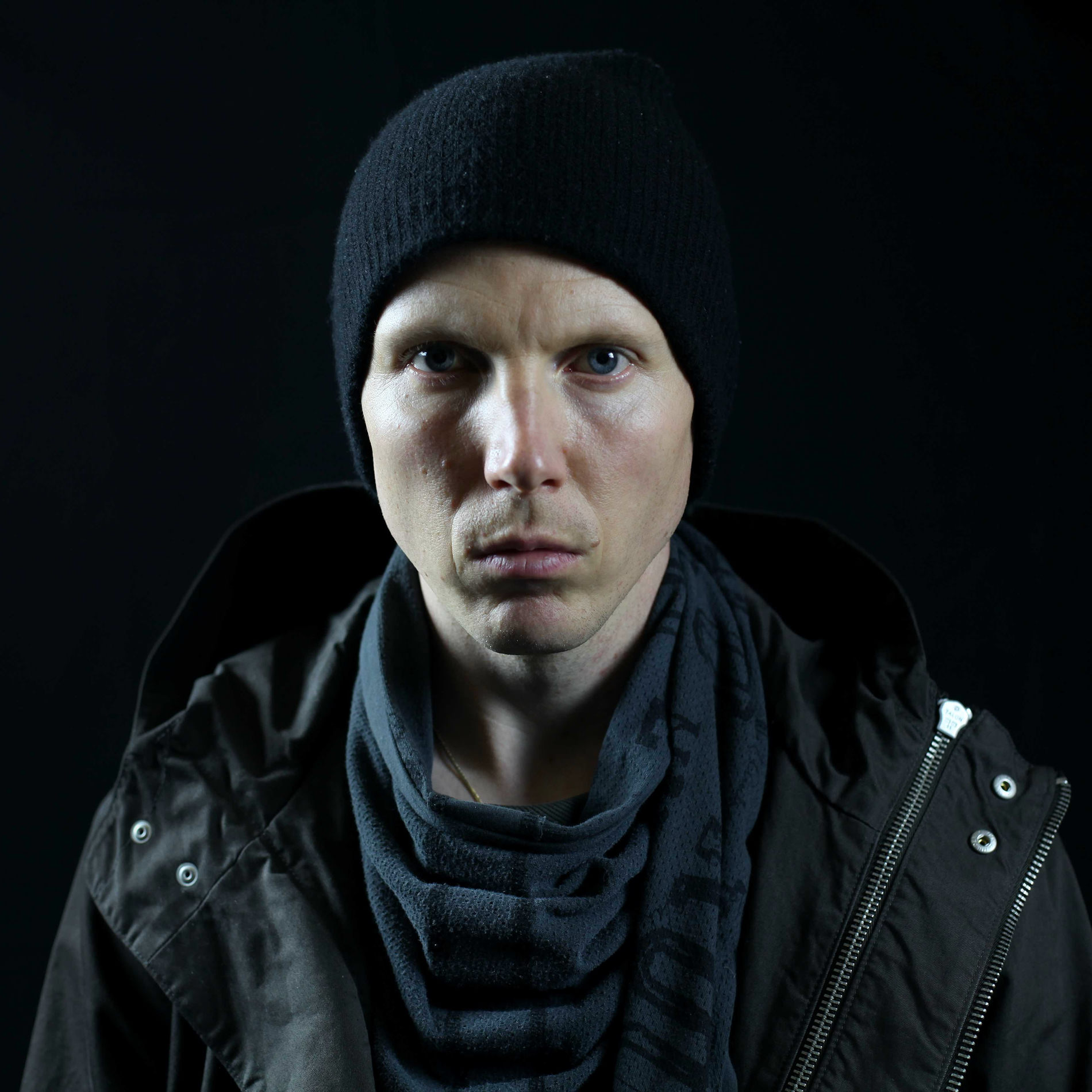 Artist picture of Manafest