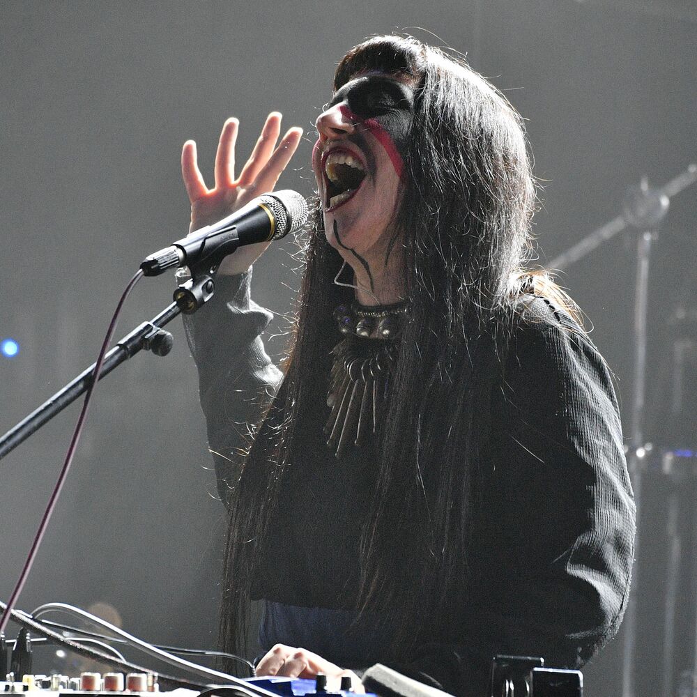 Picture of Lili Refrain