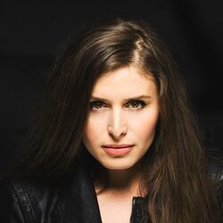 Picture of Sabine Kors