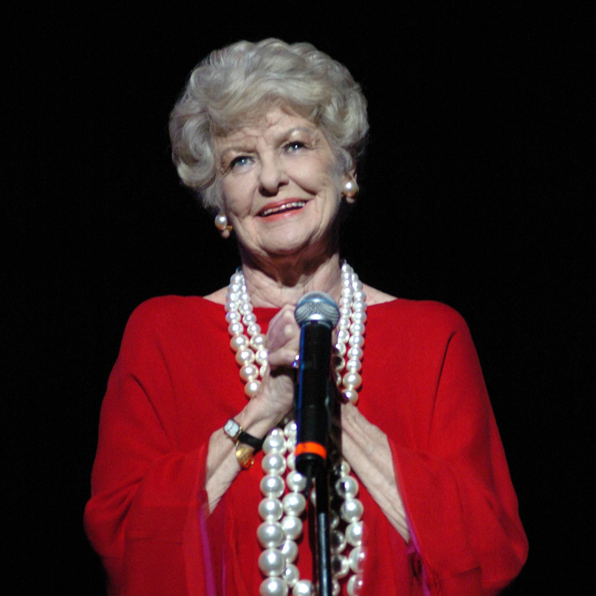 Artist picture of Elaine Stritch