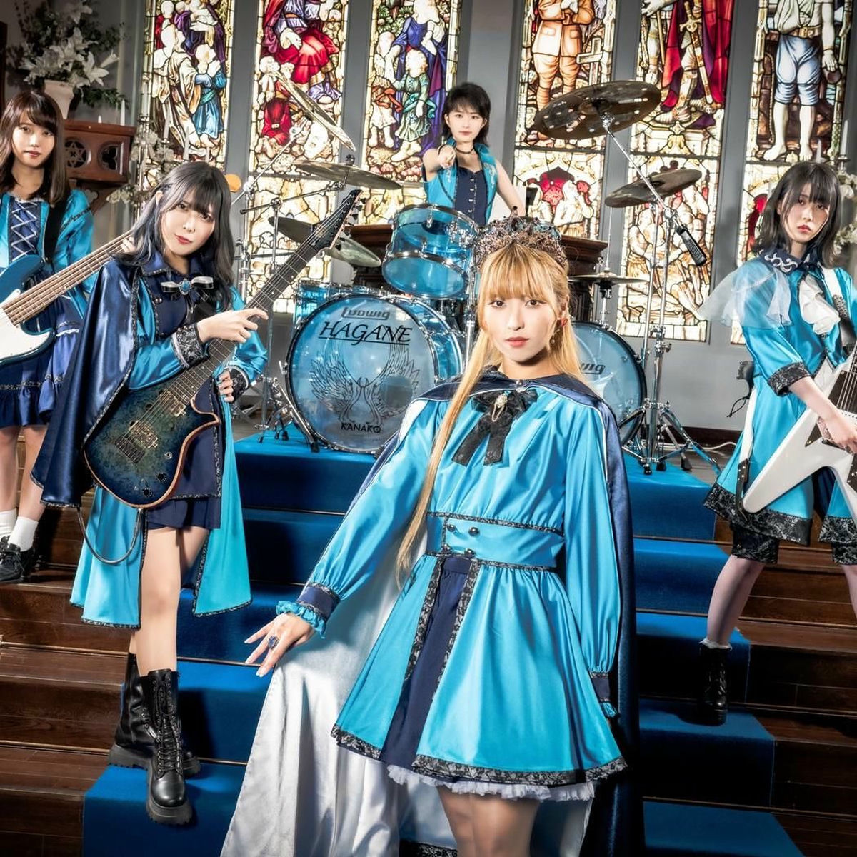 Hagane: albums, songs, concerts | Deezer