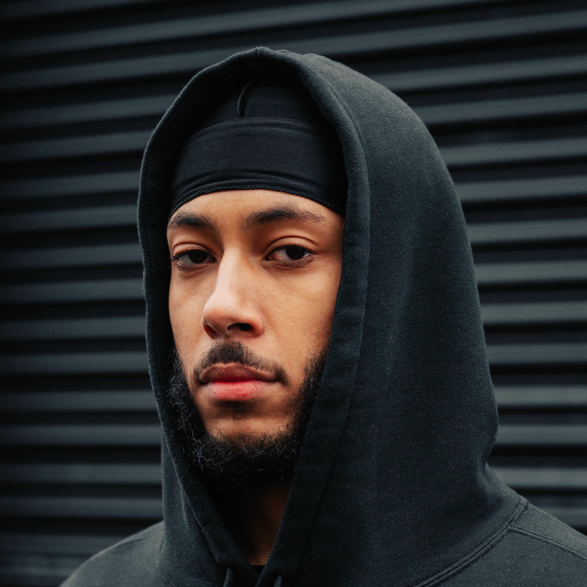 Artist picture of Yizzy