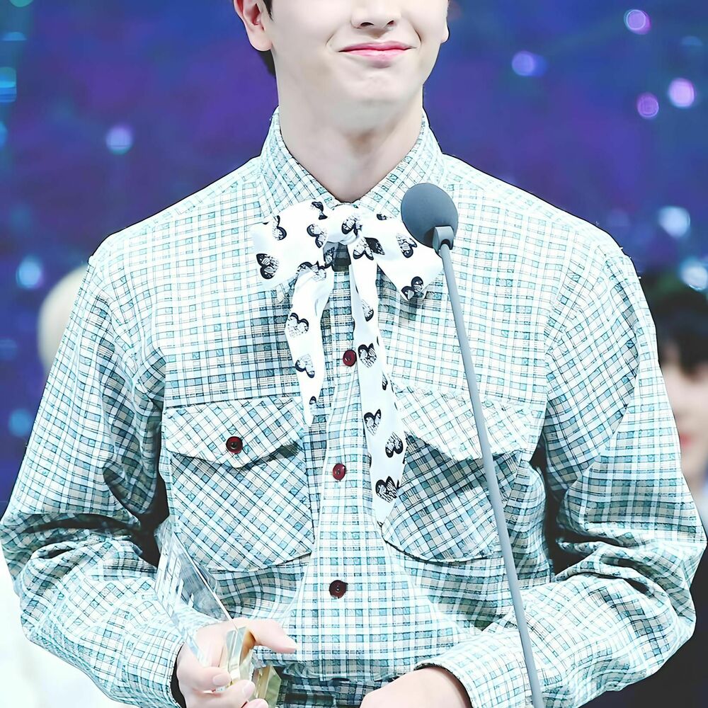 Picture of YOOK SUNGJAE