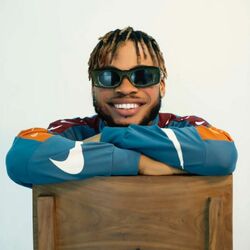 Picture of Poco Lee