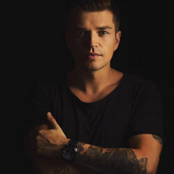Picture of Jovani