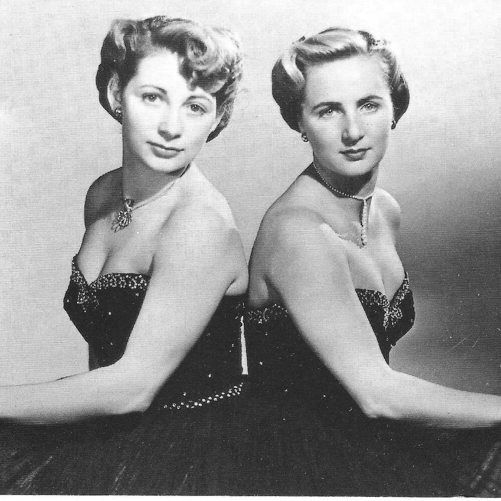 Picture of Les Soeurs Etienne