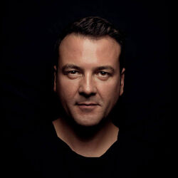 Picture of Kiko Navarro