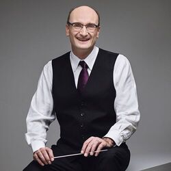 Andrew Manze