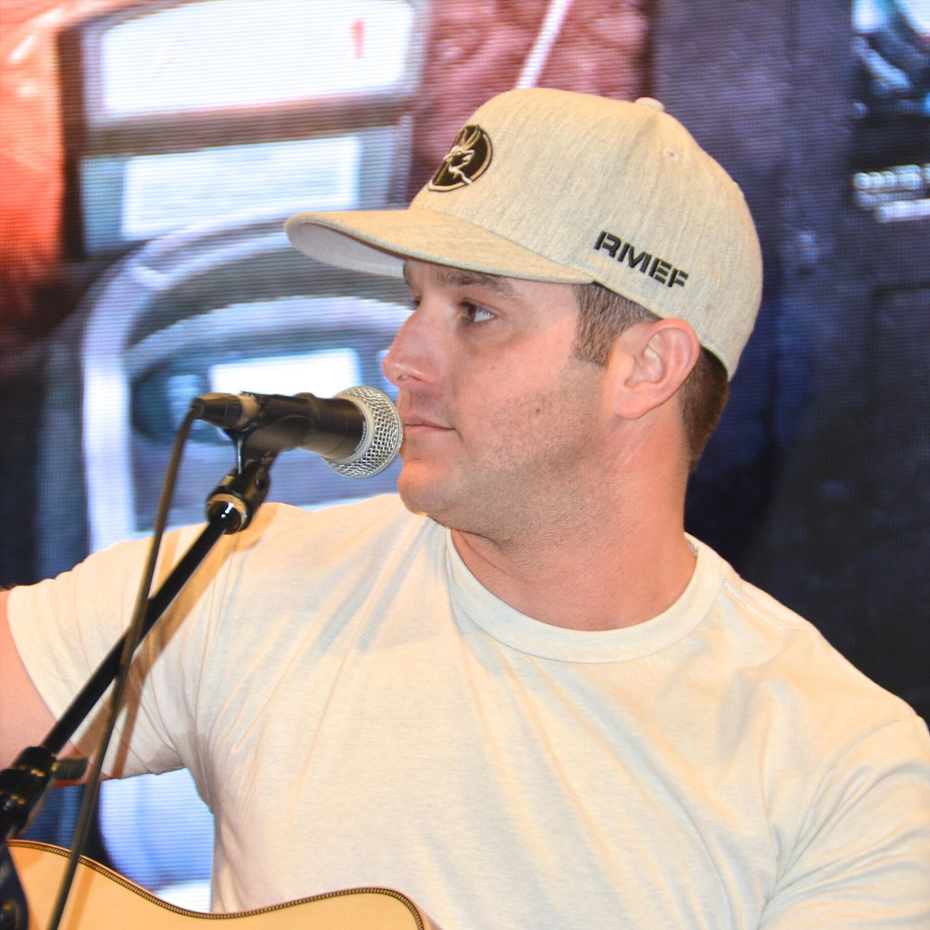 Easton Corbin
