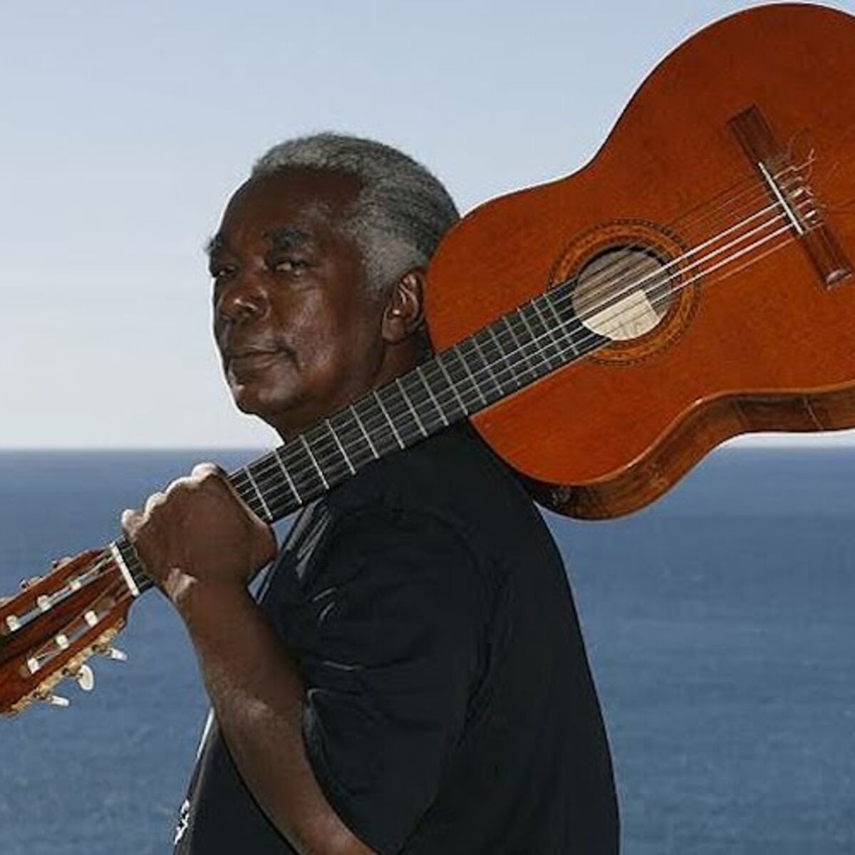 Artist picture of Mateus Aleluia