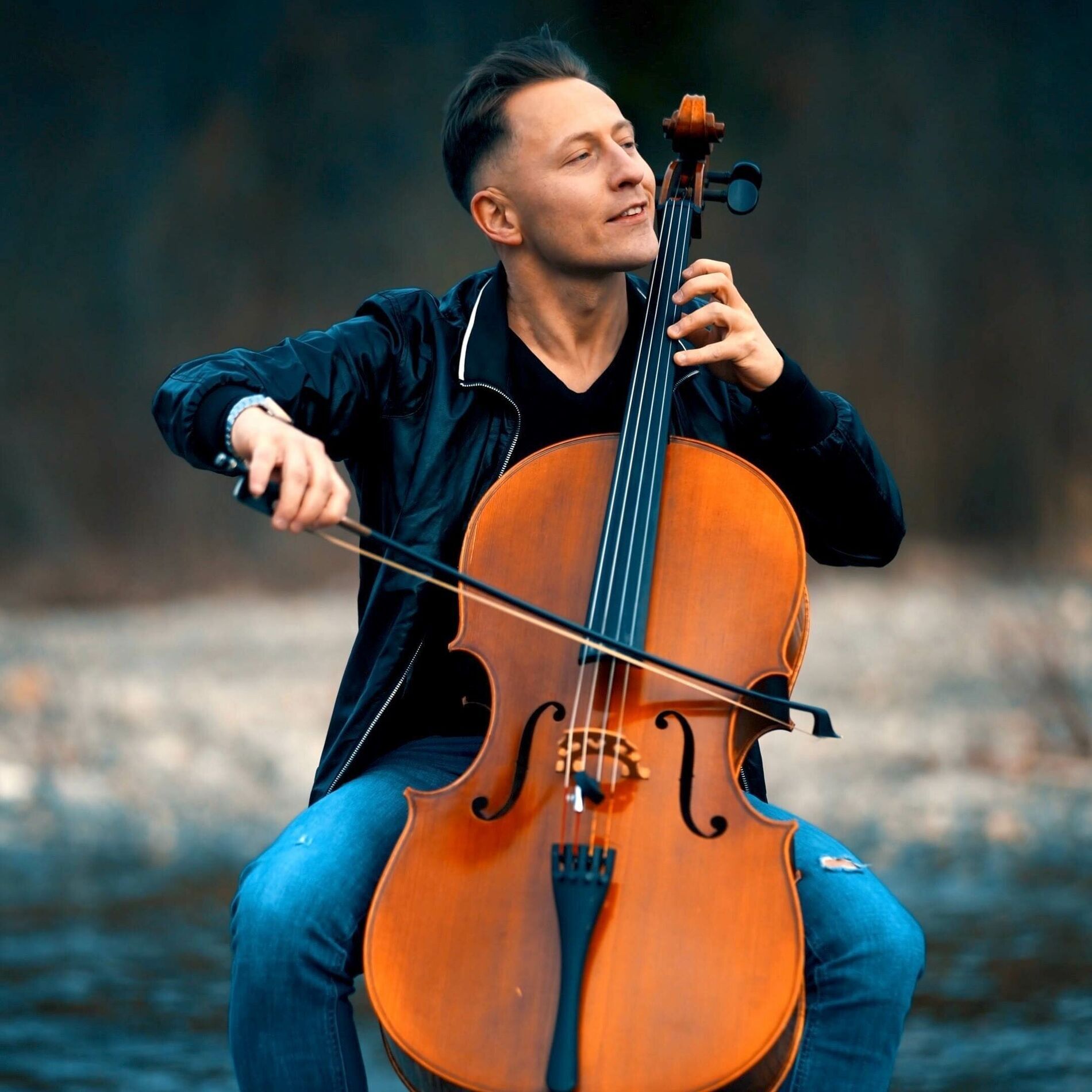 Artist picture of Jodok Cello