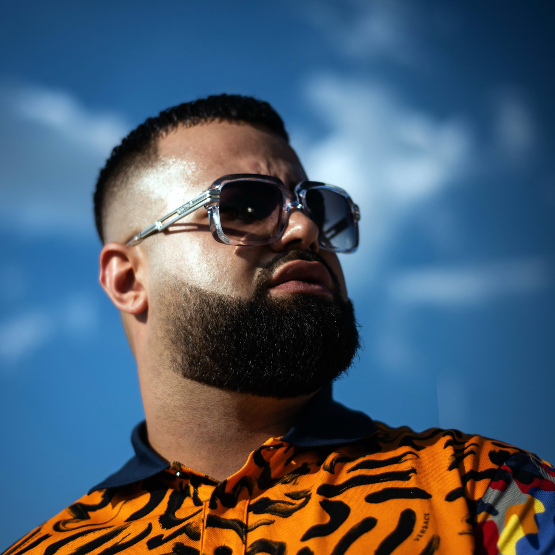 Artist picture of Azzi Memo