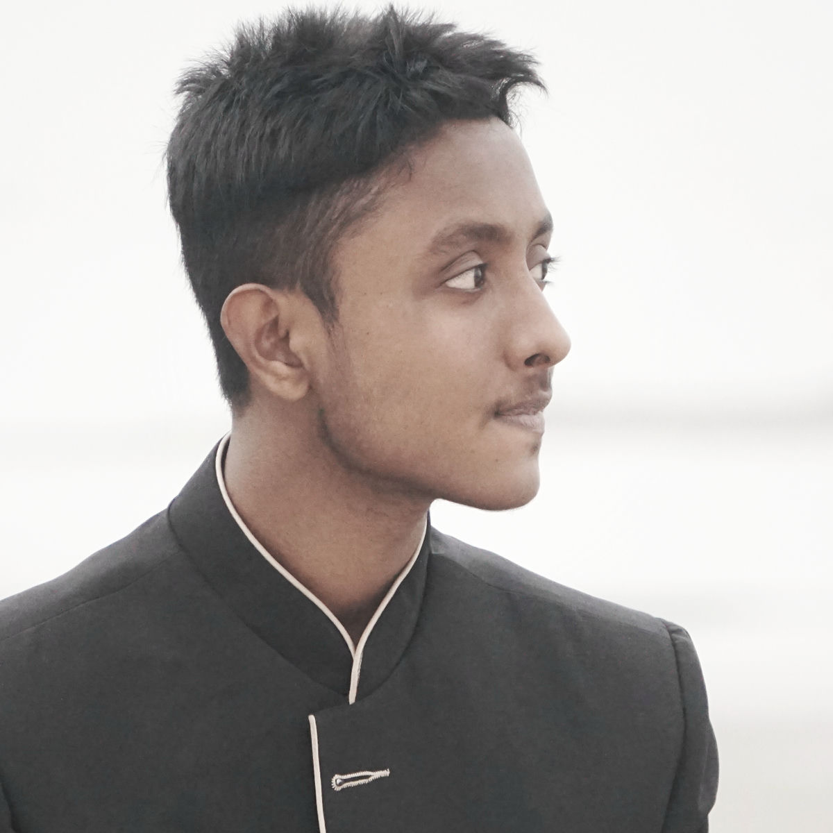 Artist picture of Izmi Maruf