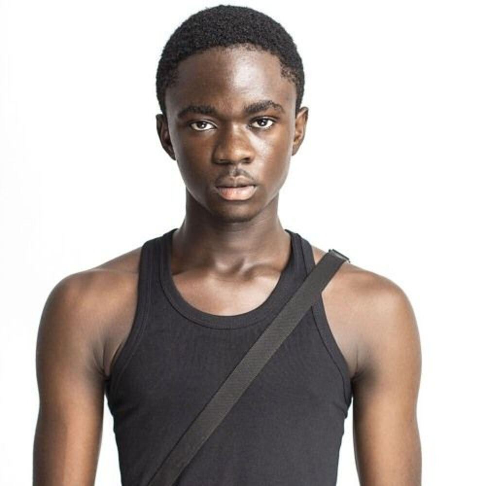 Picture of Yaw Tog