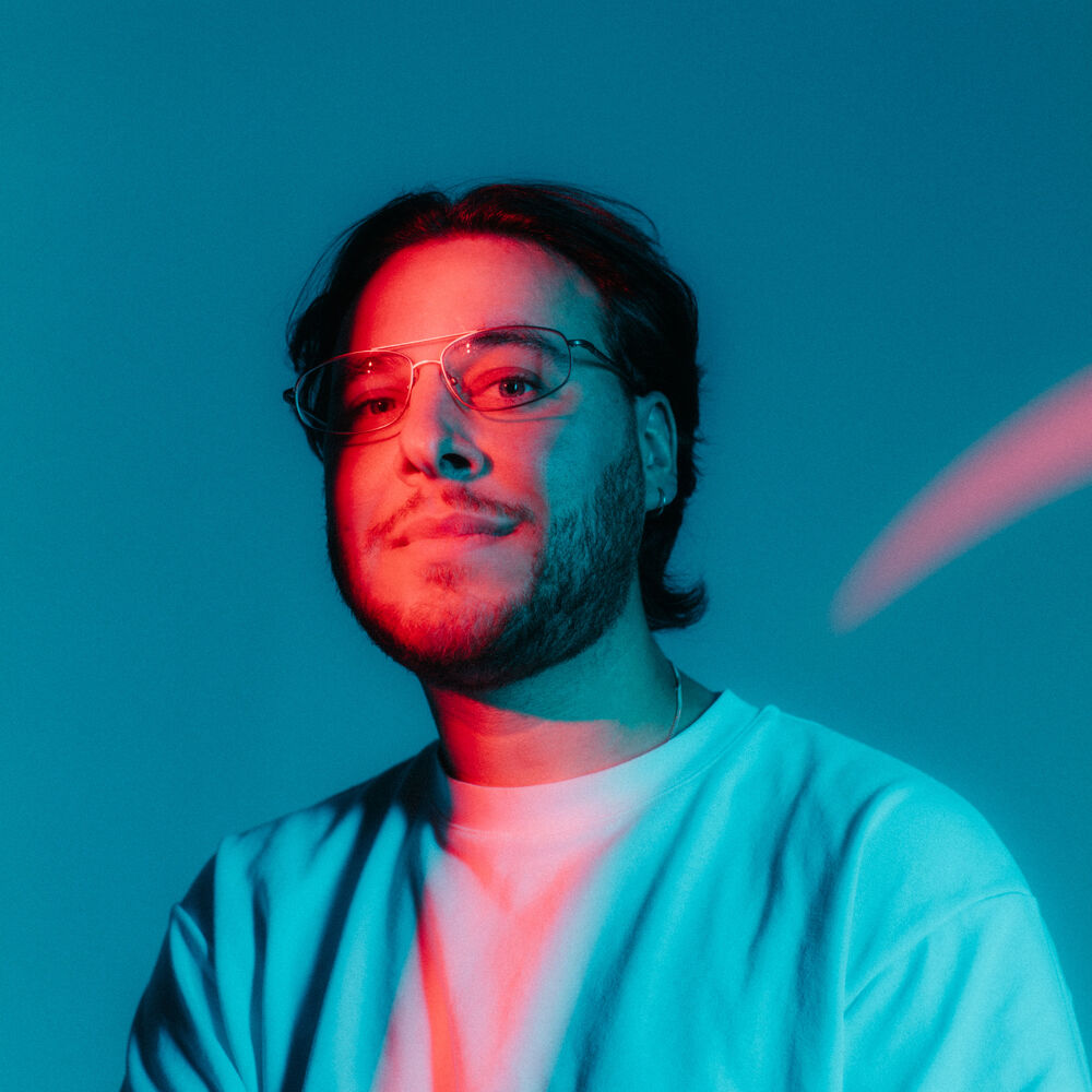 Picture of DJ Boring