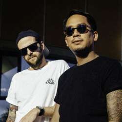 Picture of Chopstick & Johnjon