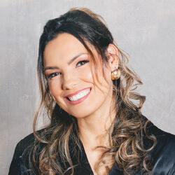 Picture of Heloisa Rosa