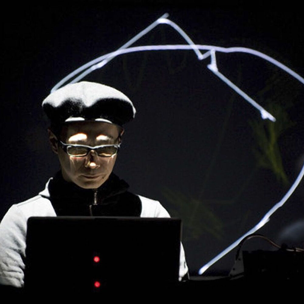 Picture of Ryoji Ikeda