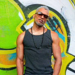 Picture of Mike Diamondz