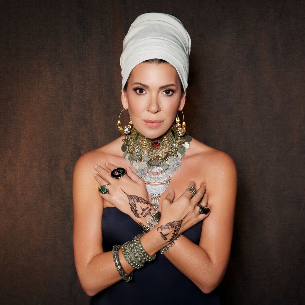 Artist picture of Esra Zeynep Yücel