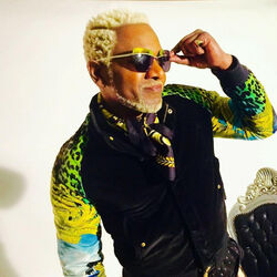 Picture of Awilo Longomba