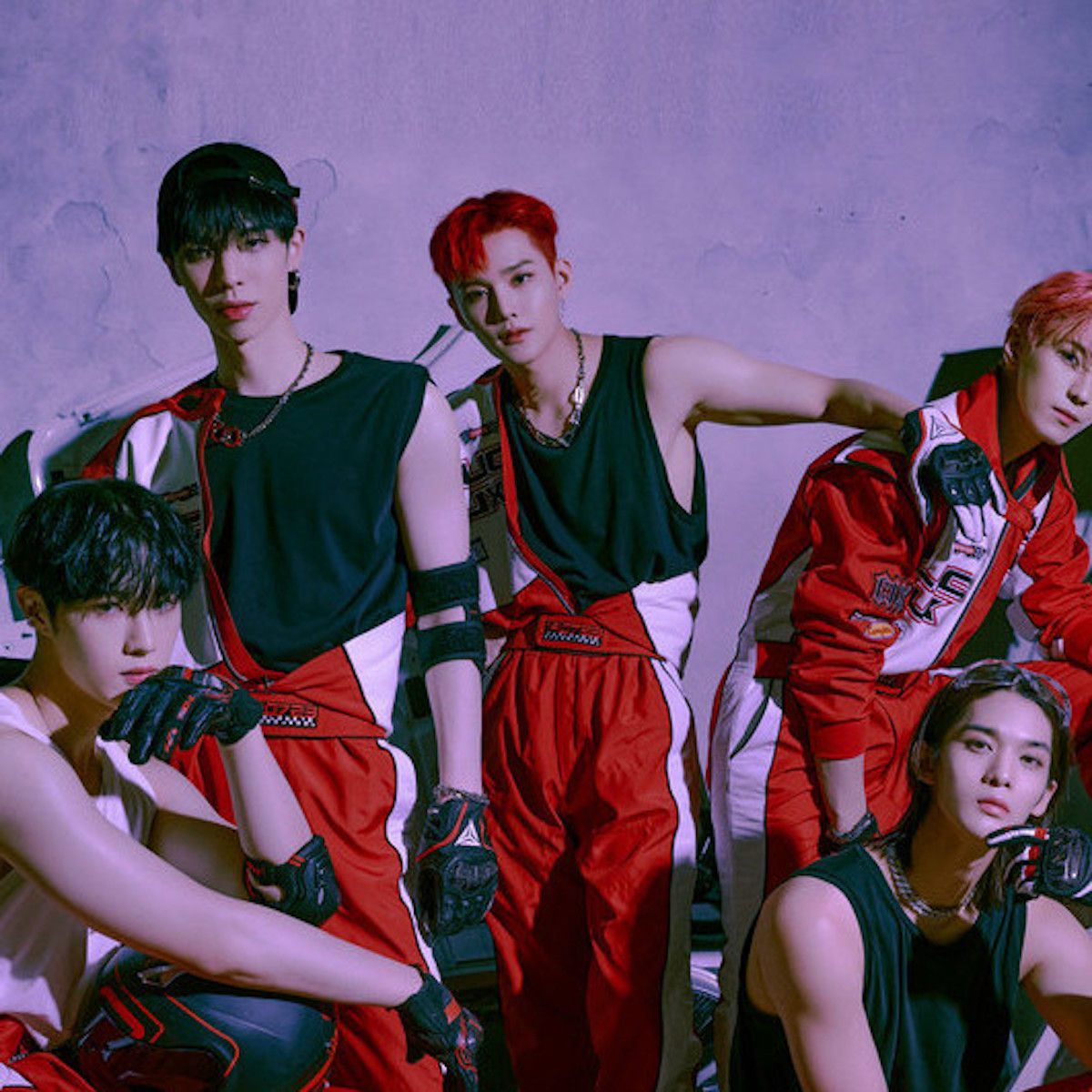 Artist picture of CIX