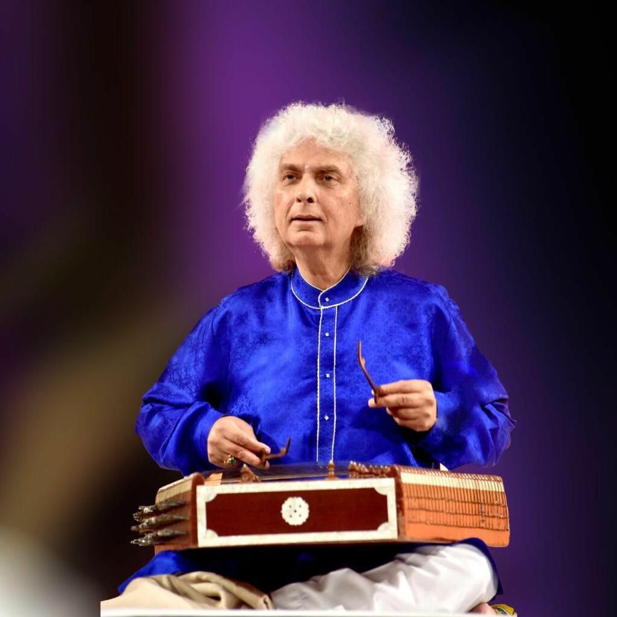 洋楽 PANDIT SHIVKUMAR SHARMA Pandit Shiv Kumar Sharma, Master of the Santoor, Dies at 84